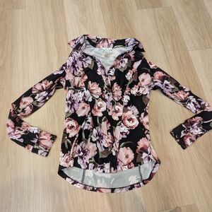 Vintage Cache Floral Black Pearl Snap Button Up